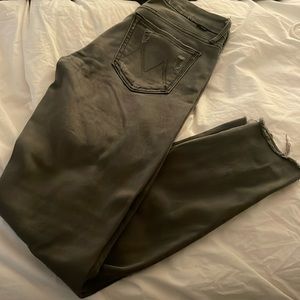 Ankle fray jeans, in excellent condition.